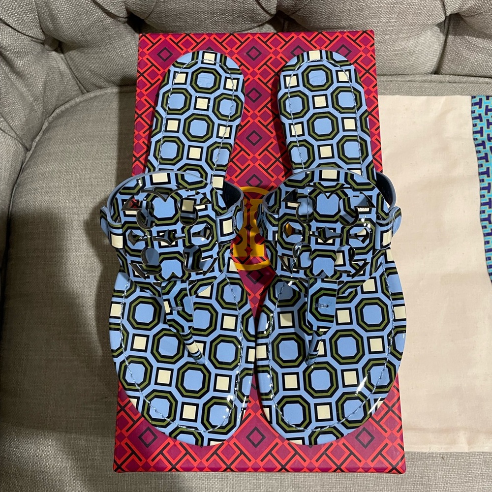 Tory Burch miller printed patent leather sandals light chambray octagon square 9